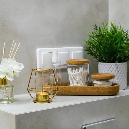 Apartament W&k - Gold - Klimatyzacja, Parking W Garażu, Faktura Vat, 5 Min Od Dworca