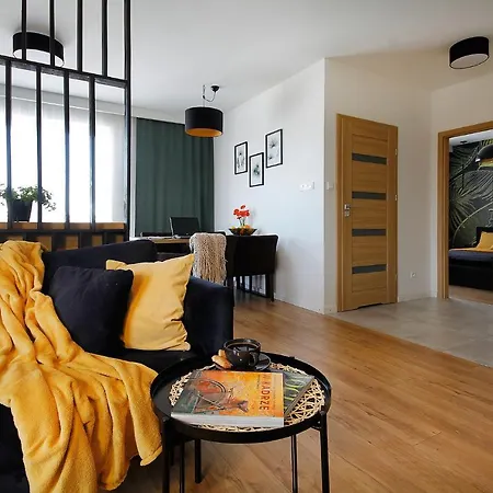 W&K - Gold Suite - Parking W Garazu, Faktura Vat, 5 Min Od Dworca Koszalin