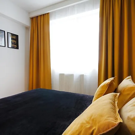 W&k - Gold - Klimatyzacja, Parking W Garażu, Faktura Vat, 5 Min Od Dworca Apartament