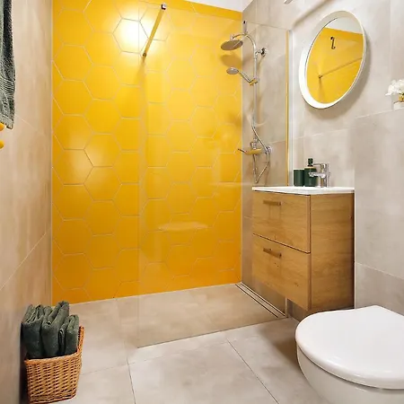 Apartament W&k - Gold - Klimatyzacja, Parking W Garażu, Faktura Vat, 5 Min Od Dworca